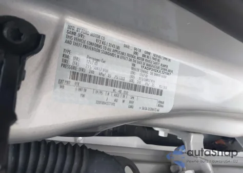 2018 Ford Focus Sel z USA, uszkodzony, nr VIN 1FADP3H2XJL321067